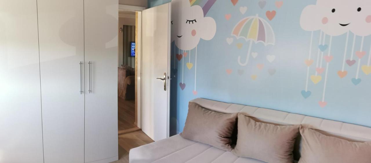 Lux Apartman Lena Belgrade Exterior photo